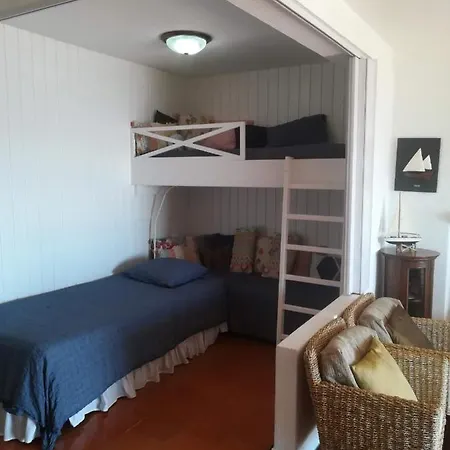 Over The Ocean דירה *