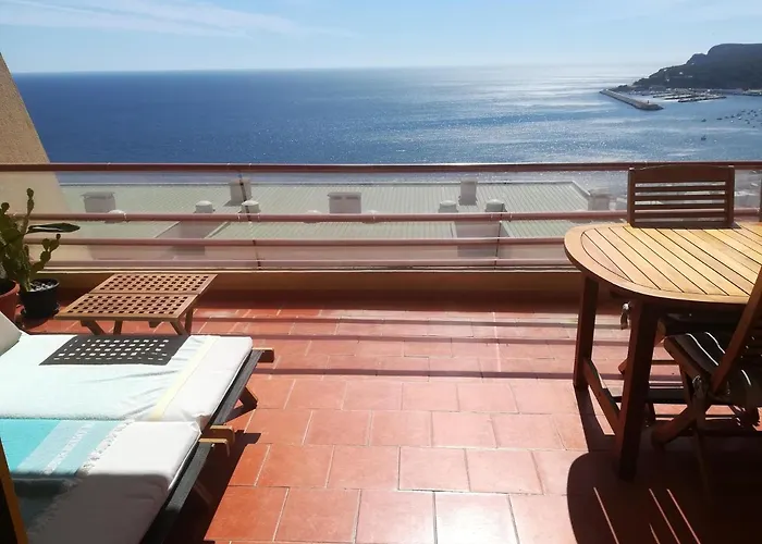 Over The Ocean Sesimbra